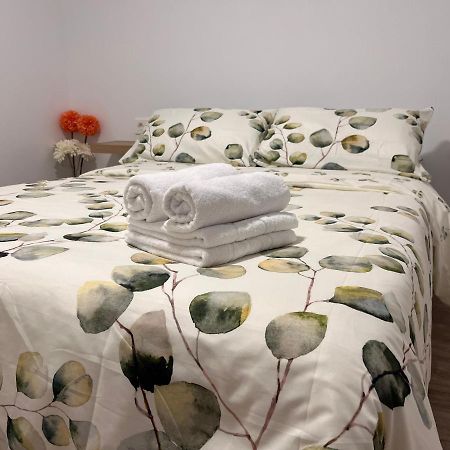 Acogedor Apartamento Cerca De La Playa Marbella Kültér fotó